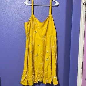 Old navy yellow dress